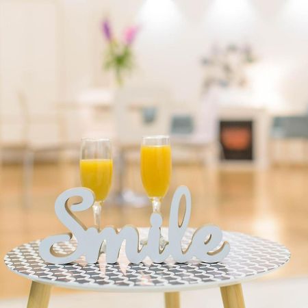 Deluxe Beach Apartments Renata Σπλιτ Δωμάτιο φωτογραφία