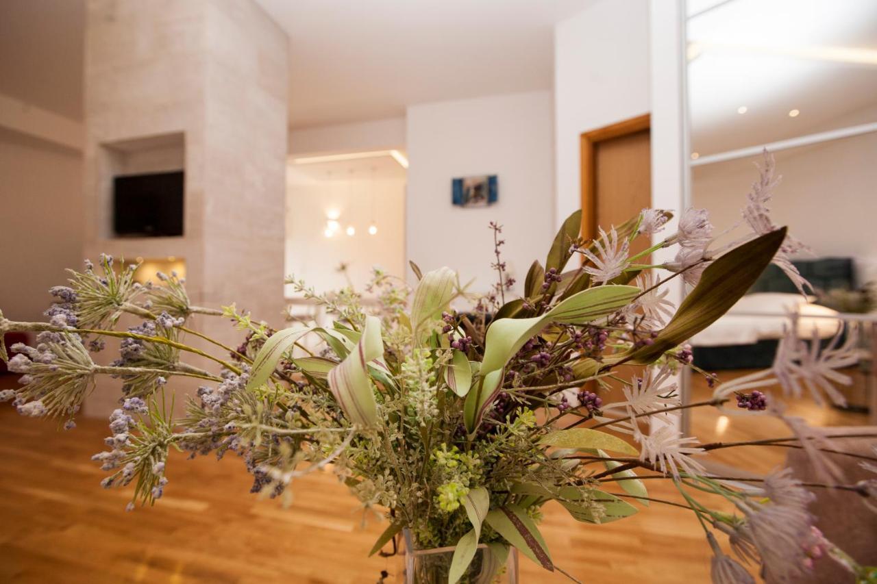 Deluxe Beach Apartments Renata Σπλιτ Εξωτερικό φωτογραφία