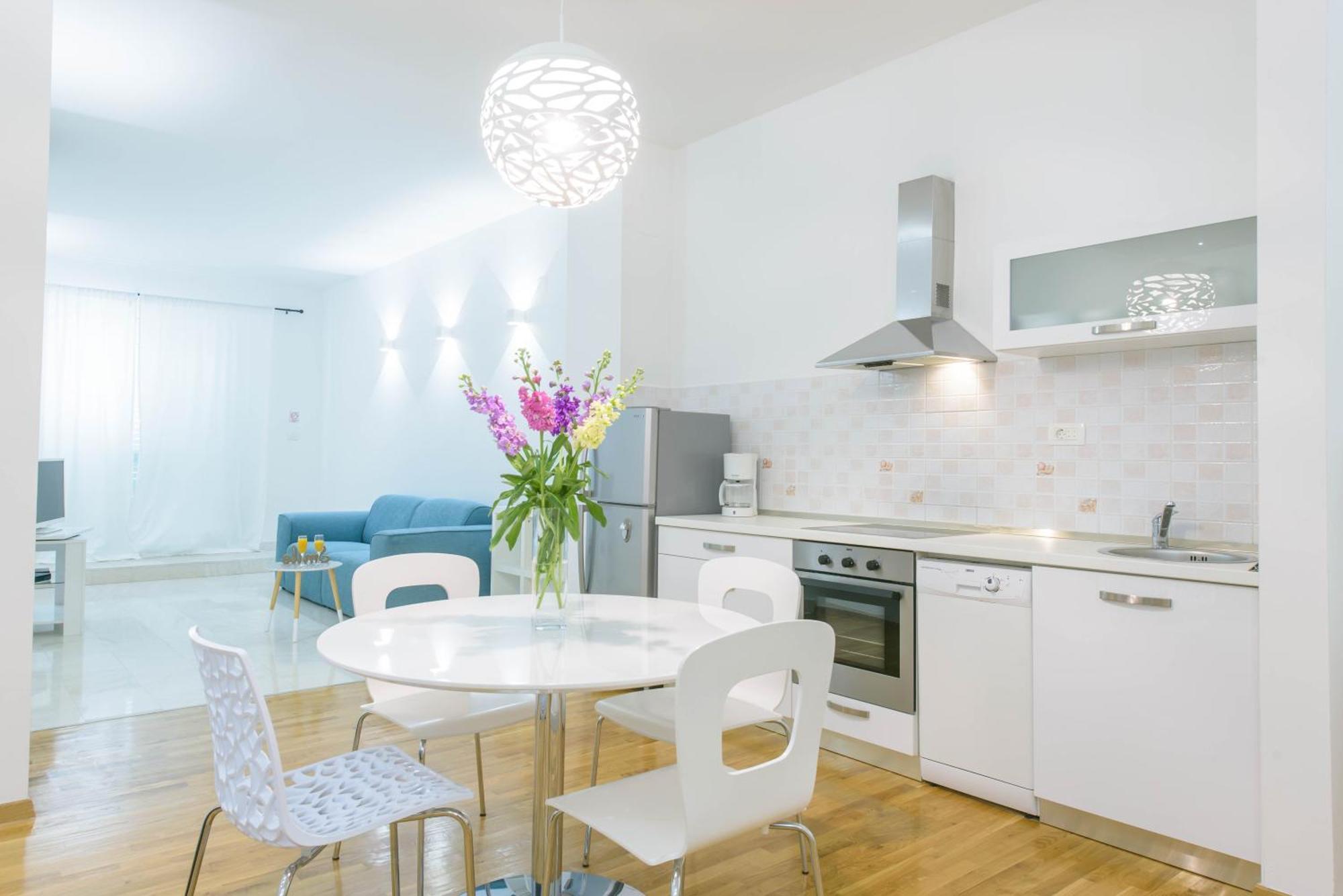 Deluxe Beach Apartments Renata Σπλιτ Δωμάτιο φωτογραφία
