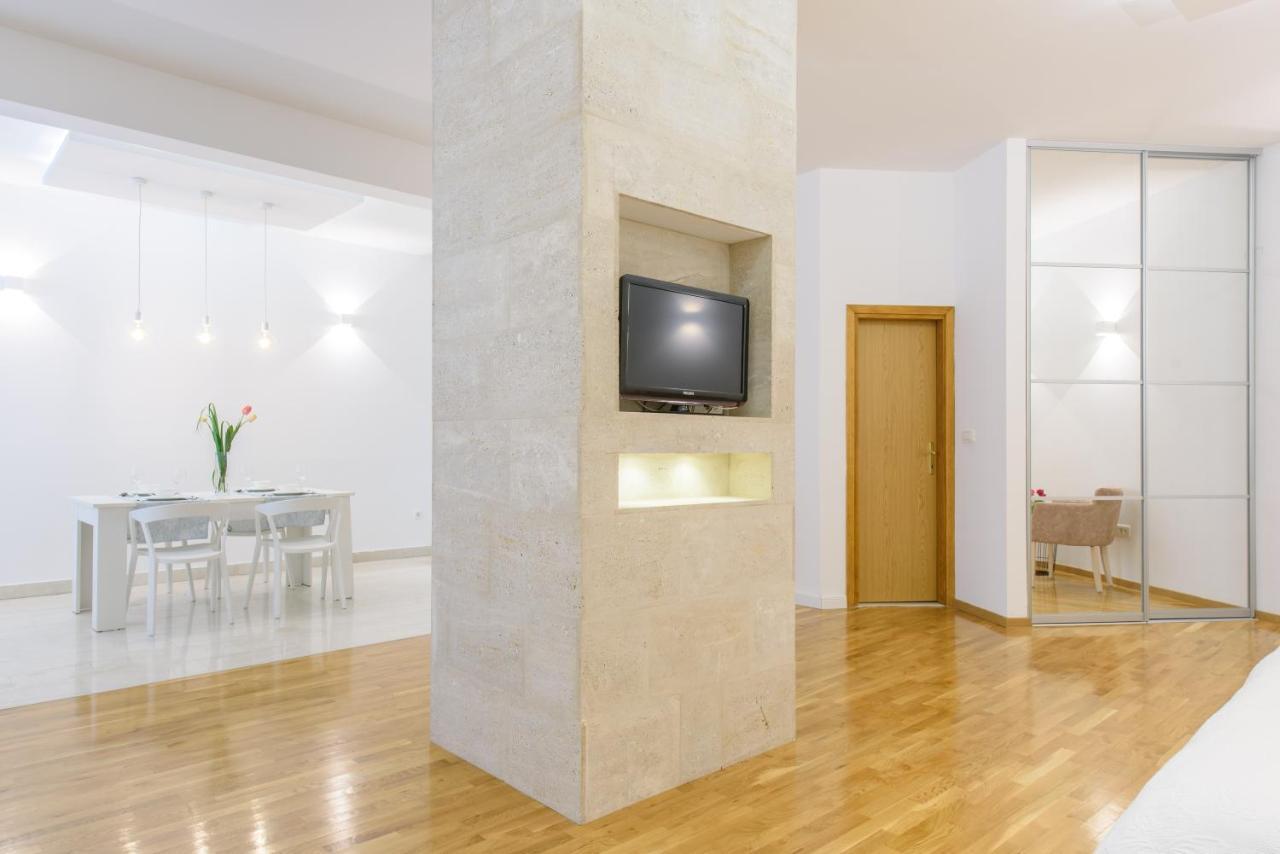Deluxe Beach Apartments Renata Σπλιτ Εξωτερικό φωτογραφία